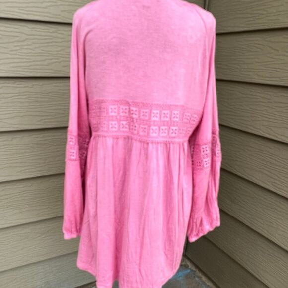 Suzane Betro women's size XL, stretch lace long sleeve pink top - Picture 7 of 8